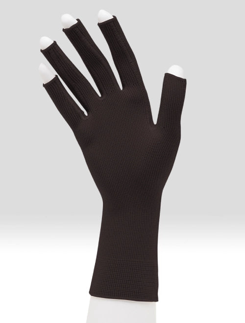 Expert, Gauntlet, Black