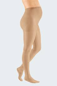 MED 30-40 Elegance Maternity Reg